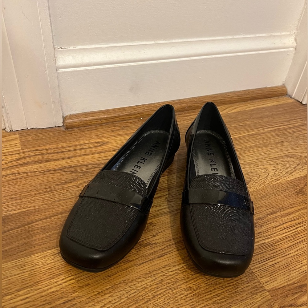 Anne Klein Black Loafers